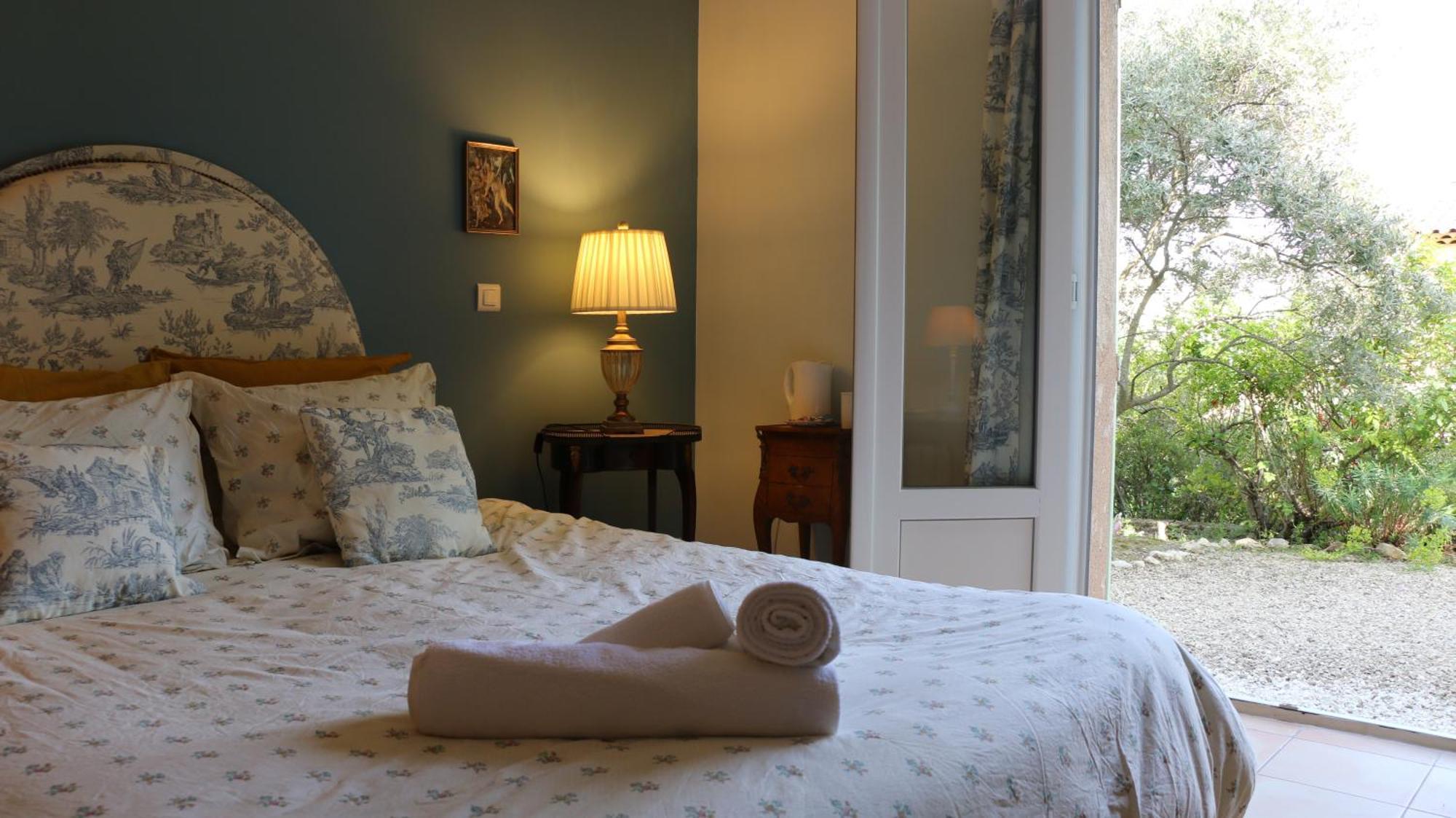 Les Chambres De Fanny Cabrieres-d'Aigues Kültér fotó
